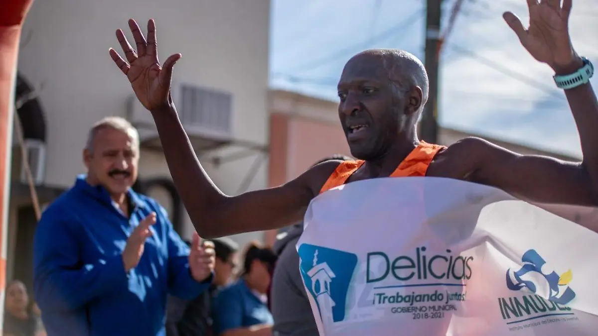 SE IMPONE KENIANO EN CARRERA SAN SILVESTRE